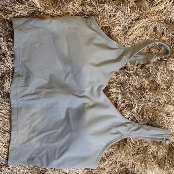 lulu lemon like Amazon alighn tank - Picture 2 of 3